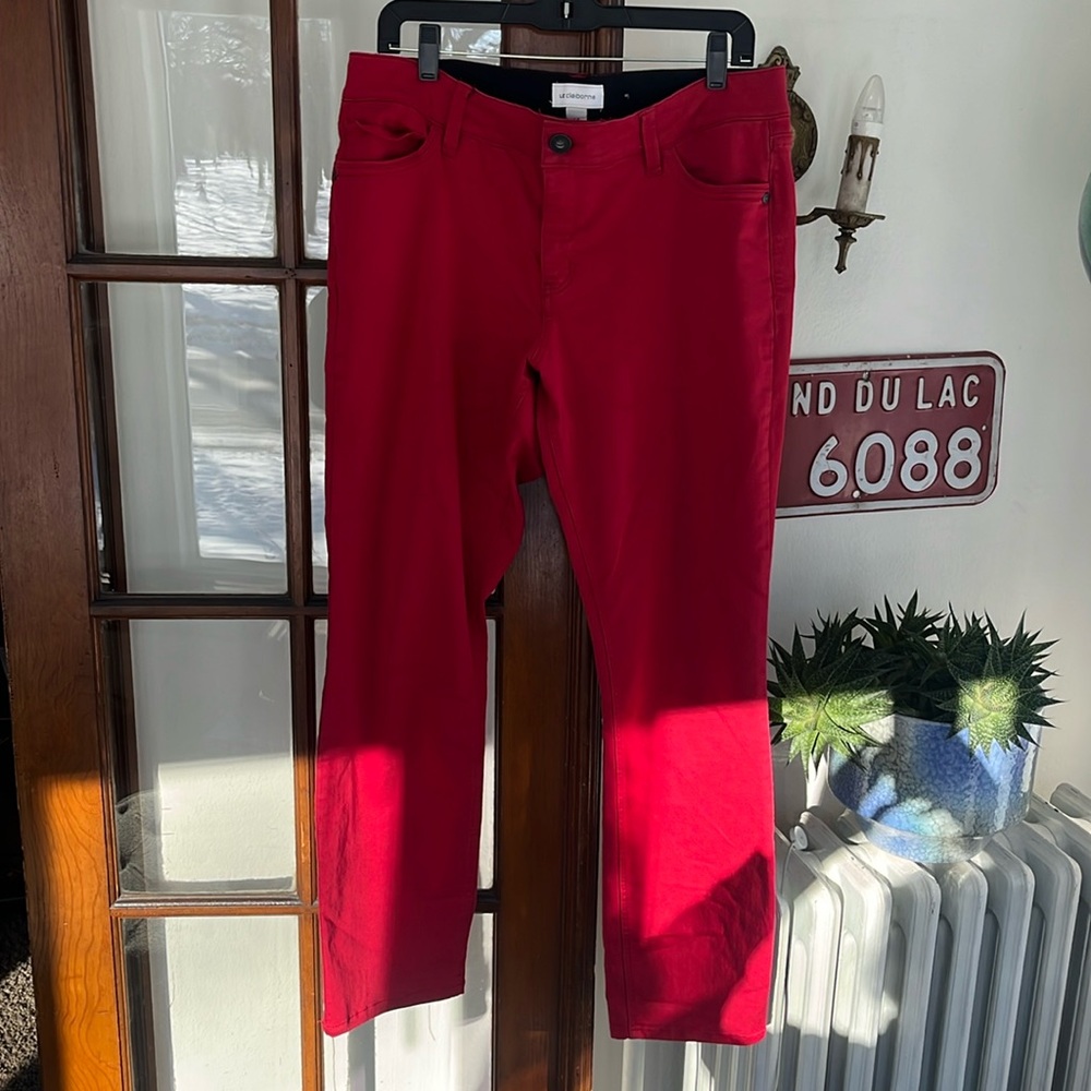 Red pants ! ❤️